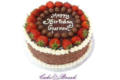 Chocolate Mirror Glaze Cake