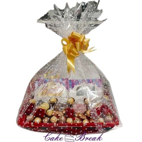 (Ex72) Large Gift Basket