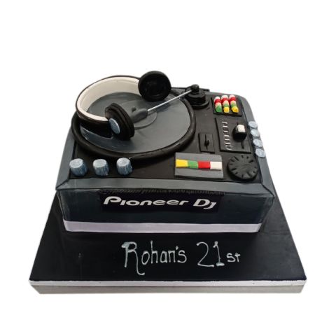 Simple Dj Cake