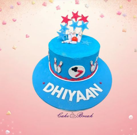 (R164) Bowling buttercream Cake
