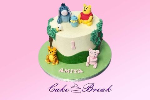 winnie the pooh cake-nk134