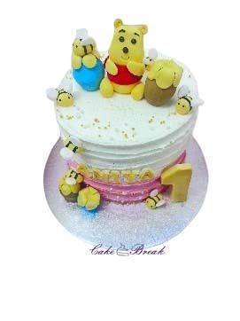 winnie the pooh cake-nk134
